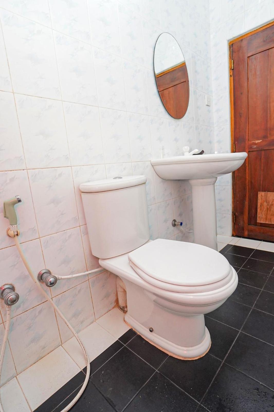 4Ty Two Homestay Galle Ngoại thất bức ảnh