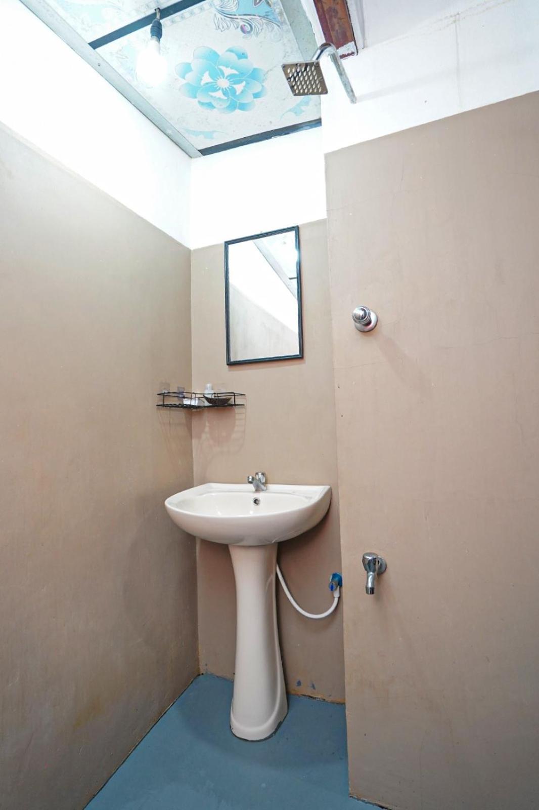 4Ty Two Homestay Galle Ngoại thất bức ảnh