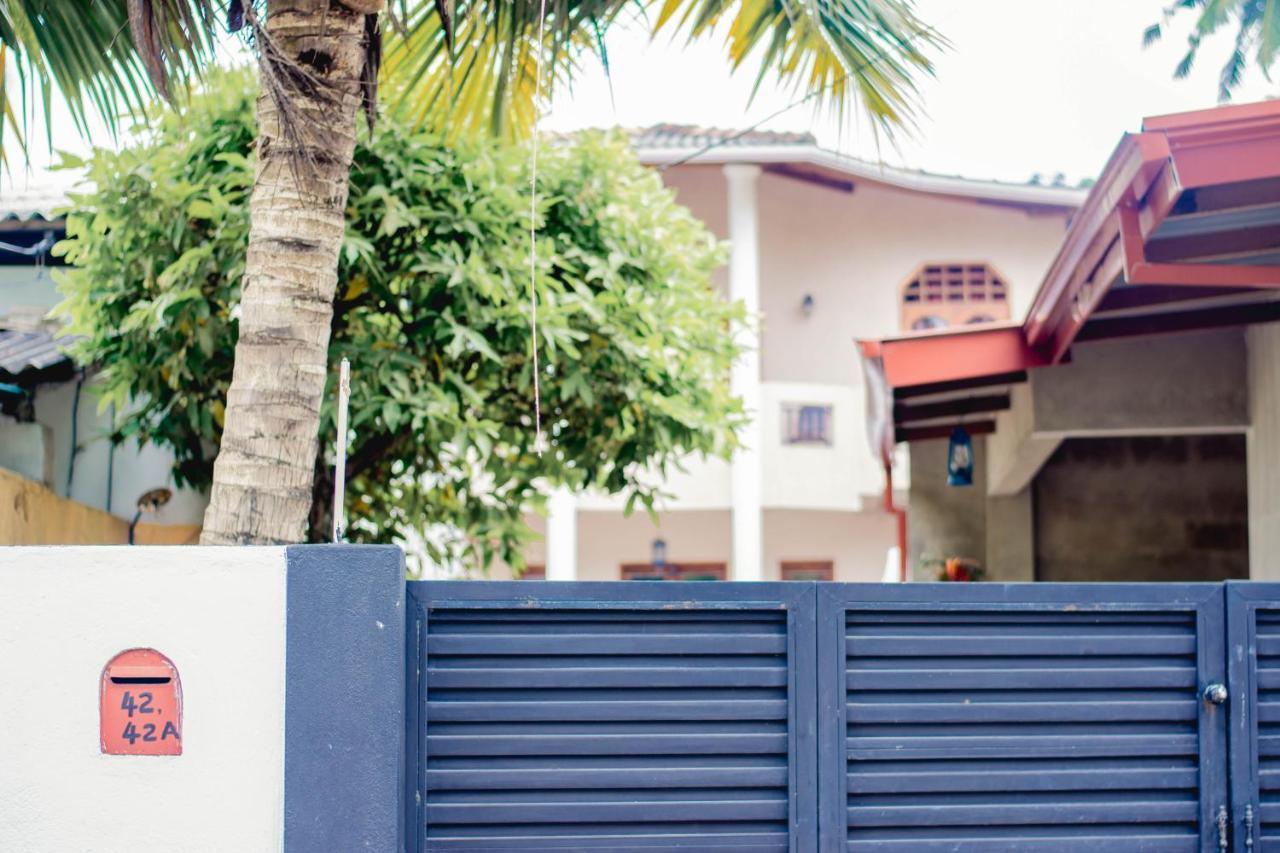 4Ty Two Homestay Galle Ngoại thất bức ảnh